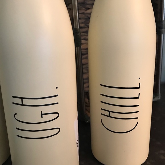 LAST CHANCE 2 LEFT!  Stainless Steel Water Bottle - Picture 3 of 7